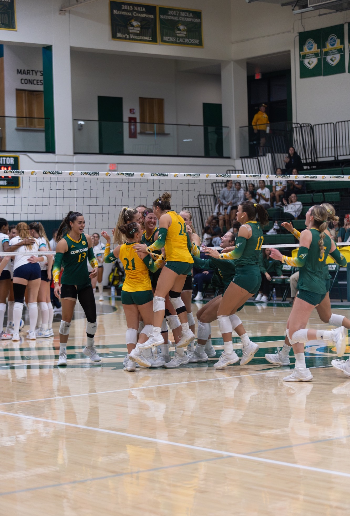 CUI womens vball