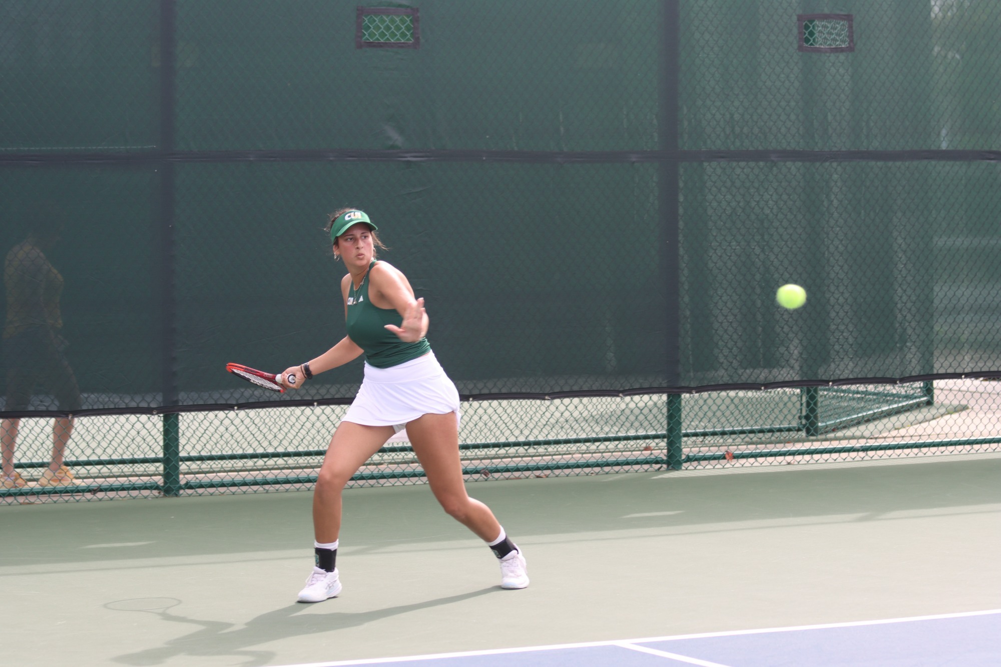 CUI Keona Gutierrez Dearmond lining up shot