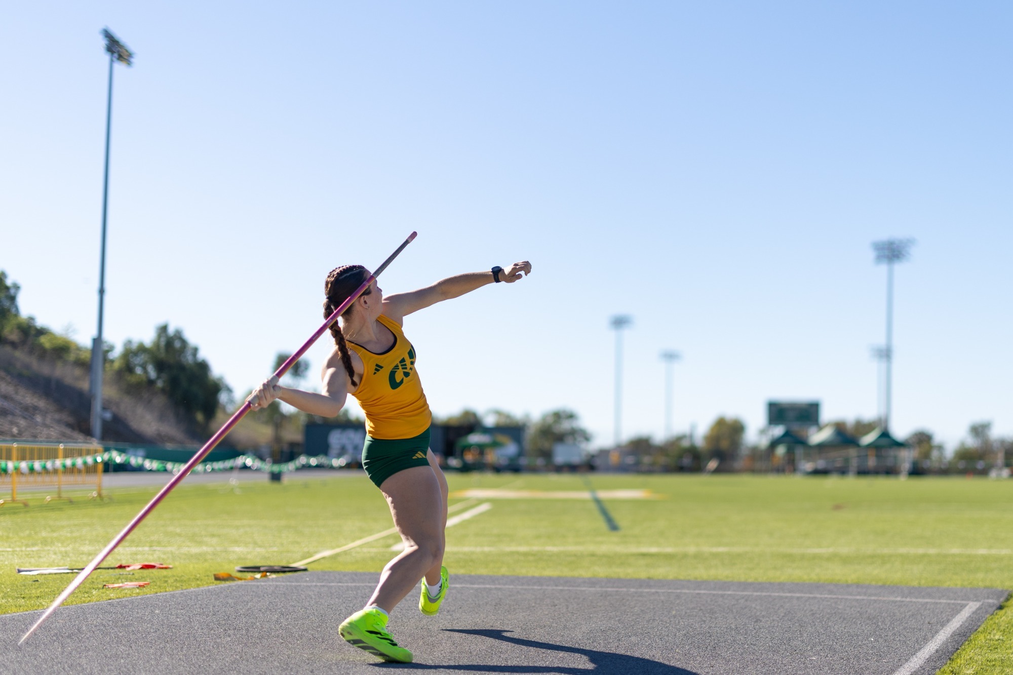 Julia Pisenti javelin throw