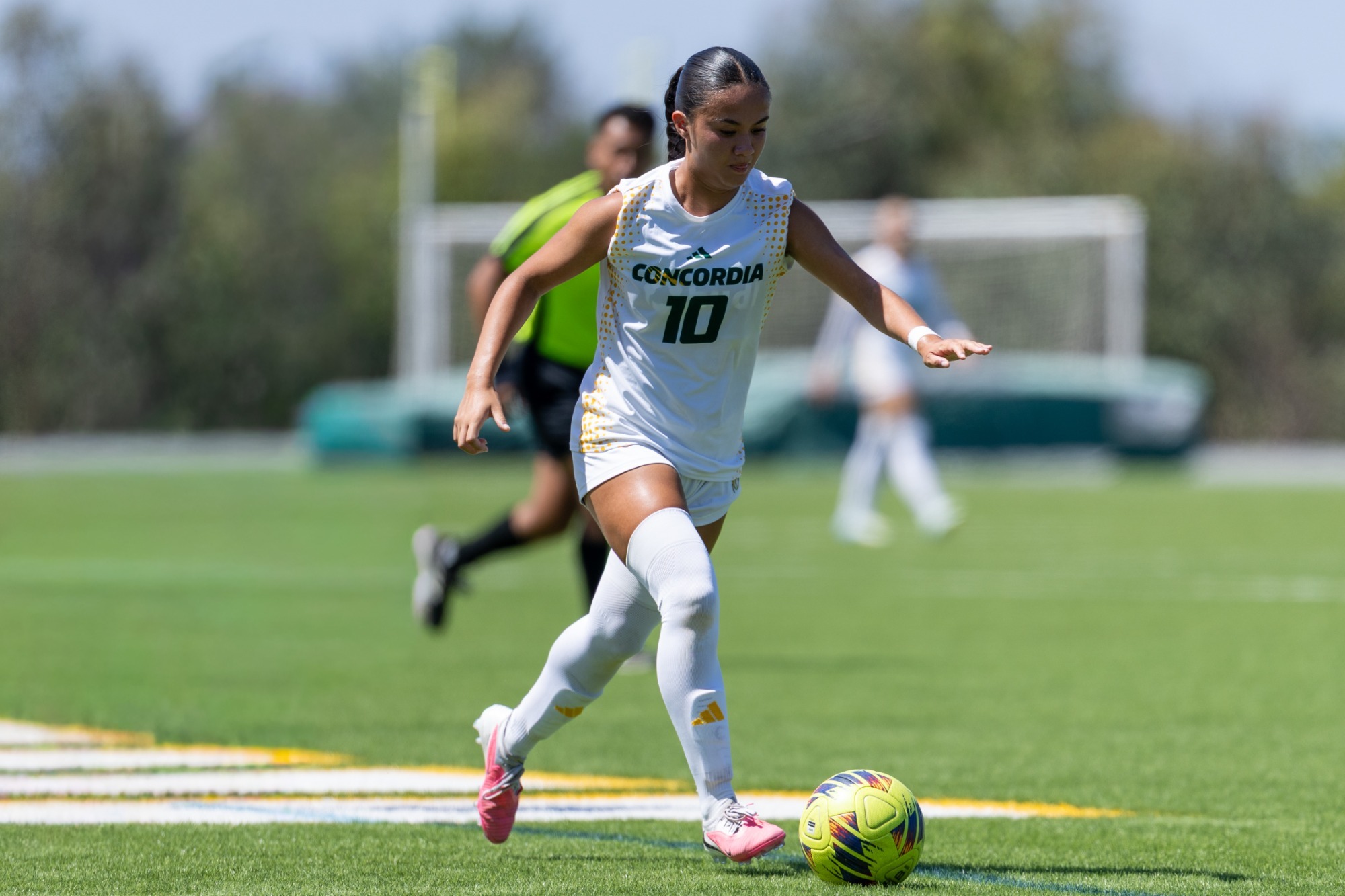 Ashely Grubert vs Simon Fraser