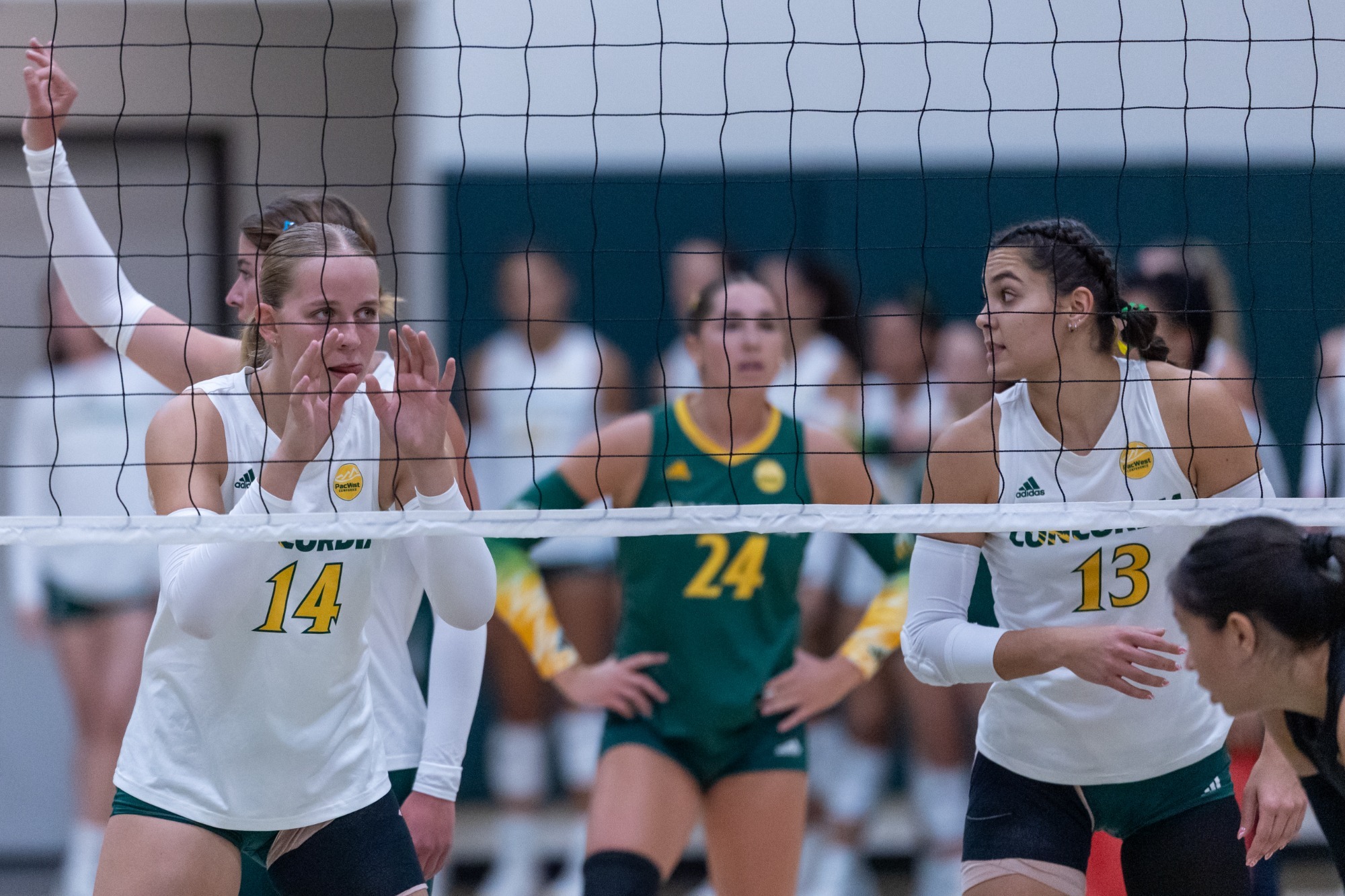 Sarah Guglielmana and teammates eying up CSUDH opposition early in 2026 season