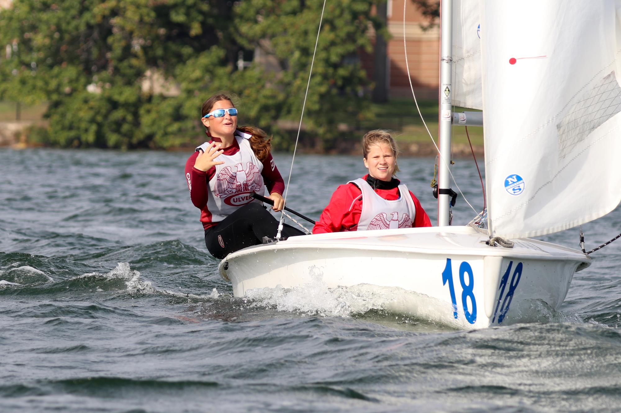 Samis Kumler sailing