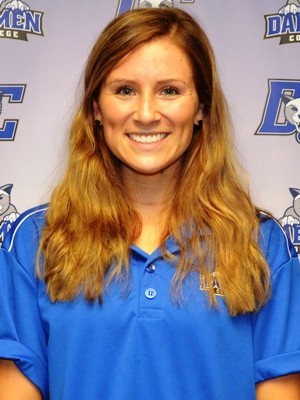 lauren cooper head shot 13