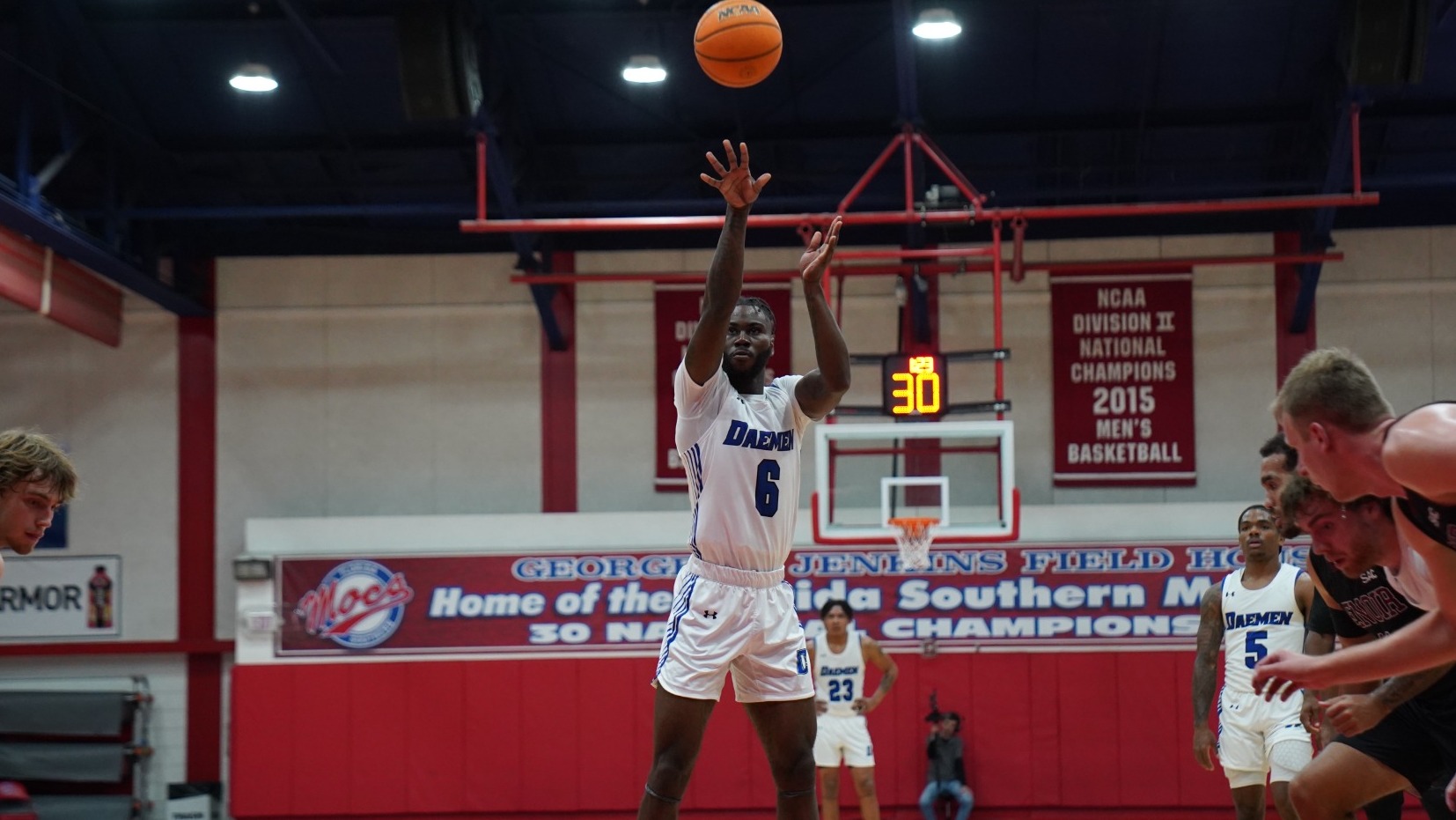 Santana Sinvilcin shoots a free throw