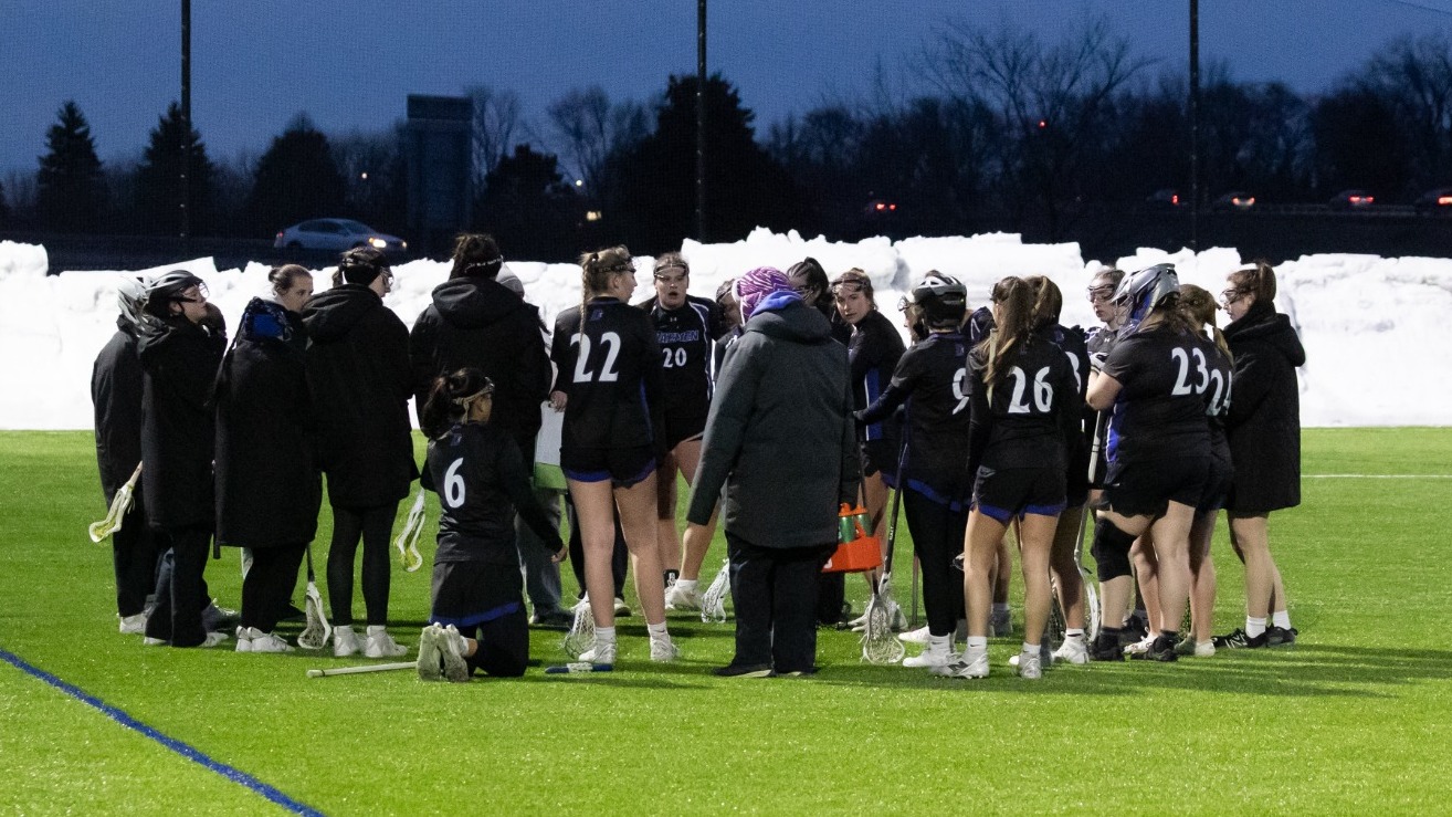WLAX Team Huddle
