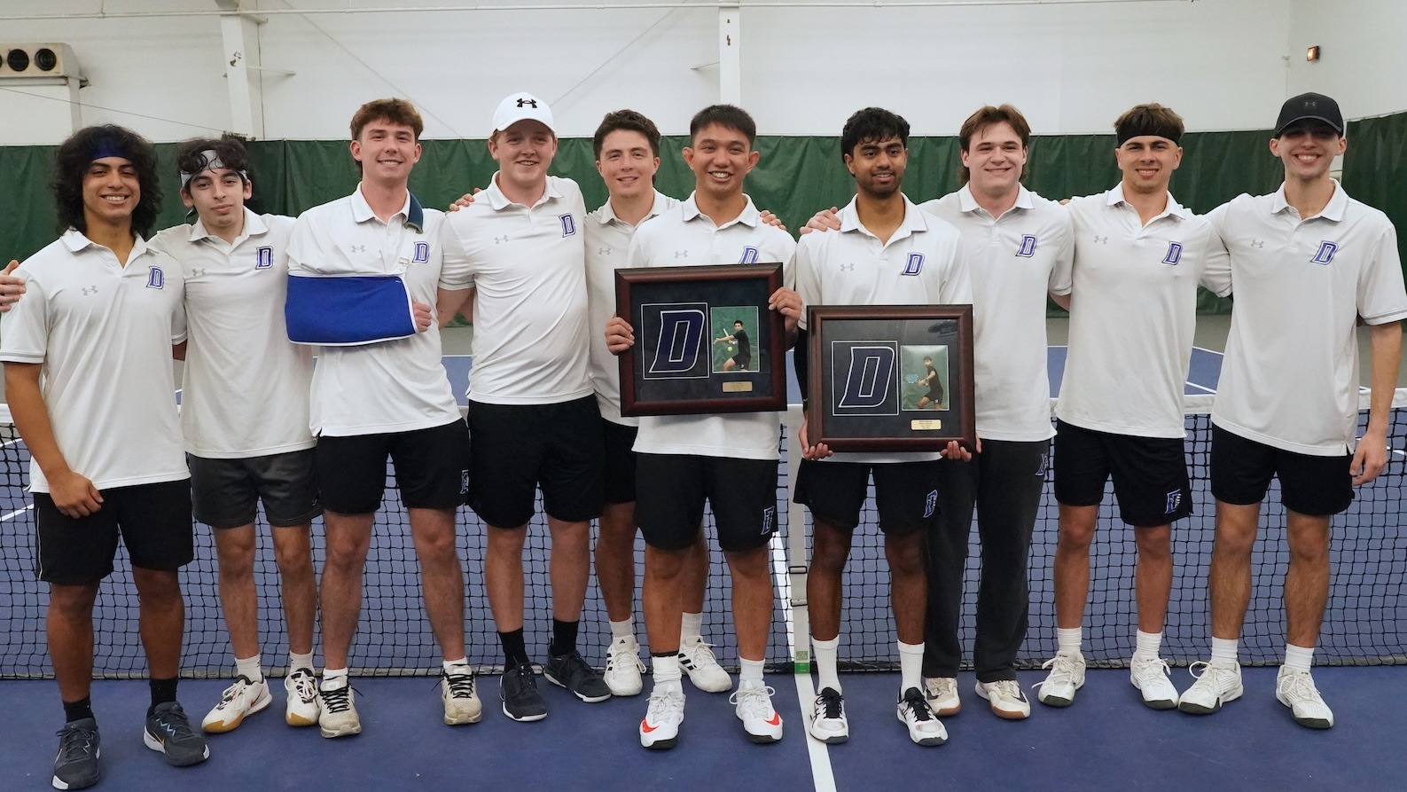 Men's tennis celebrates senior day