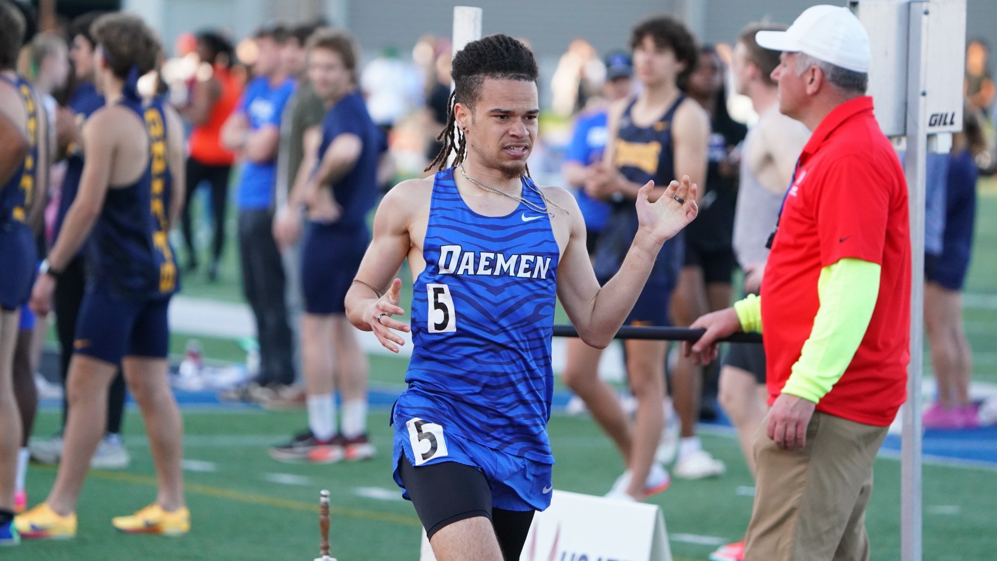 CJ Johnson finishes run