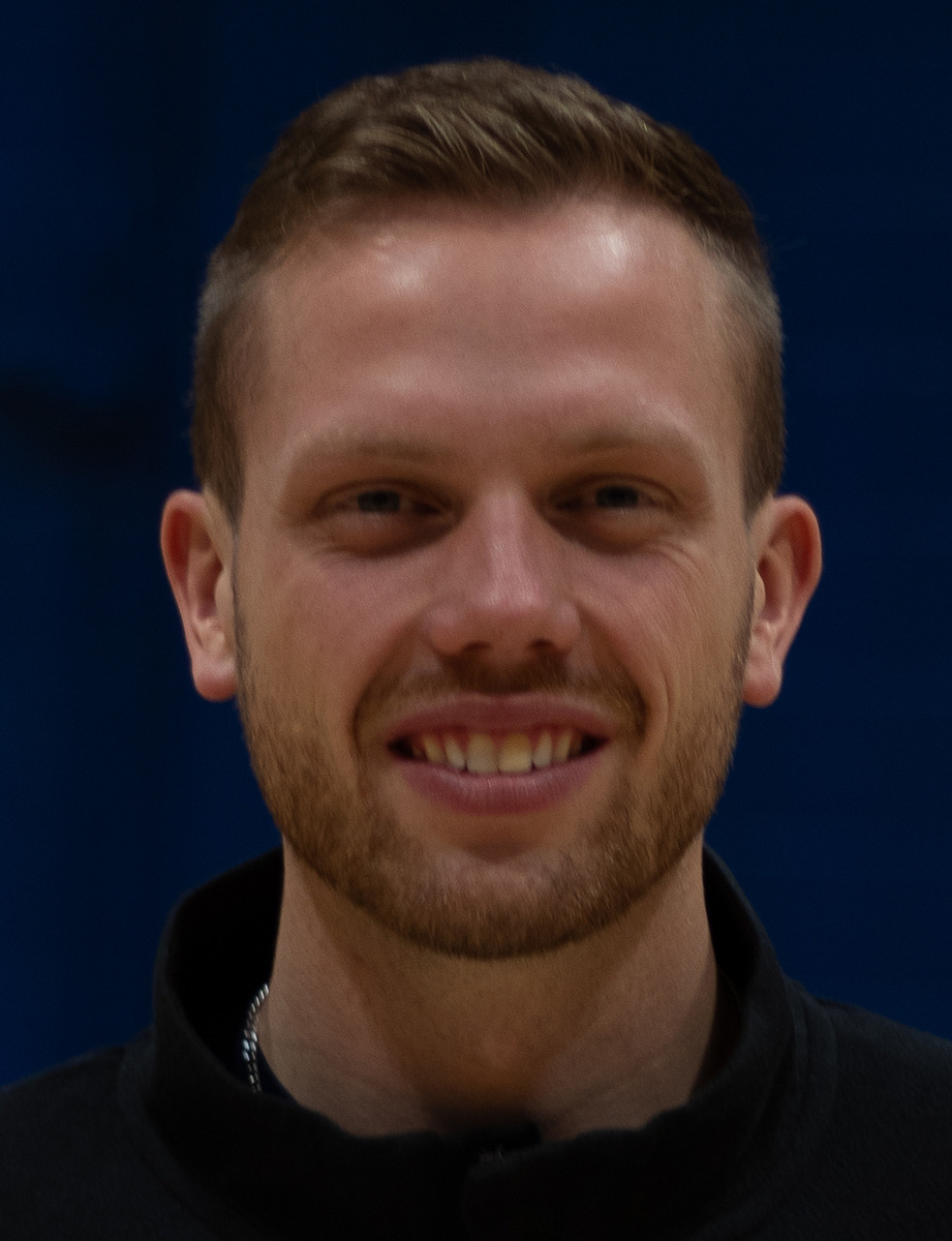 Assistant Coach Jacob Leier
