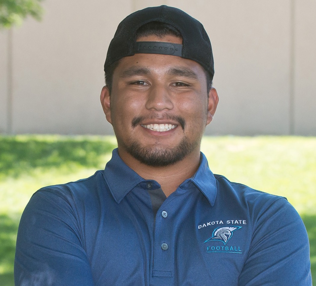 Student Assistant Coach Simon Dillemuth