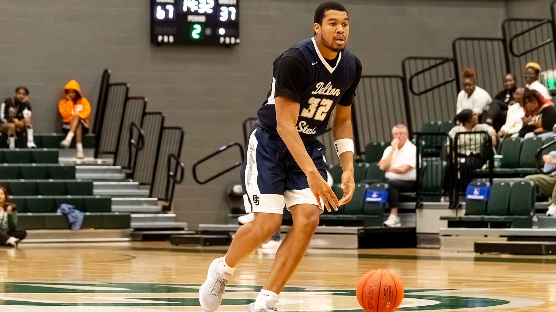  Men's Basketball-Devin Geiger