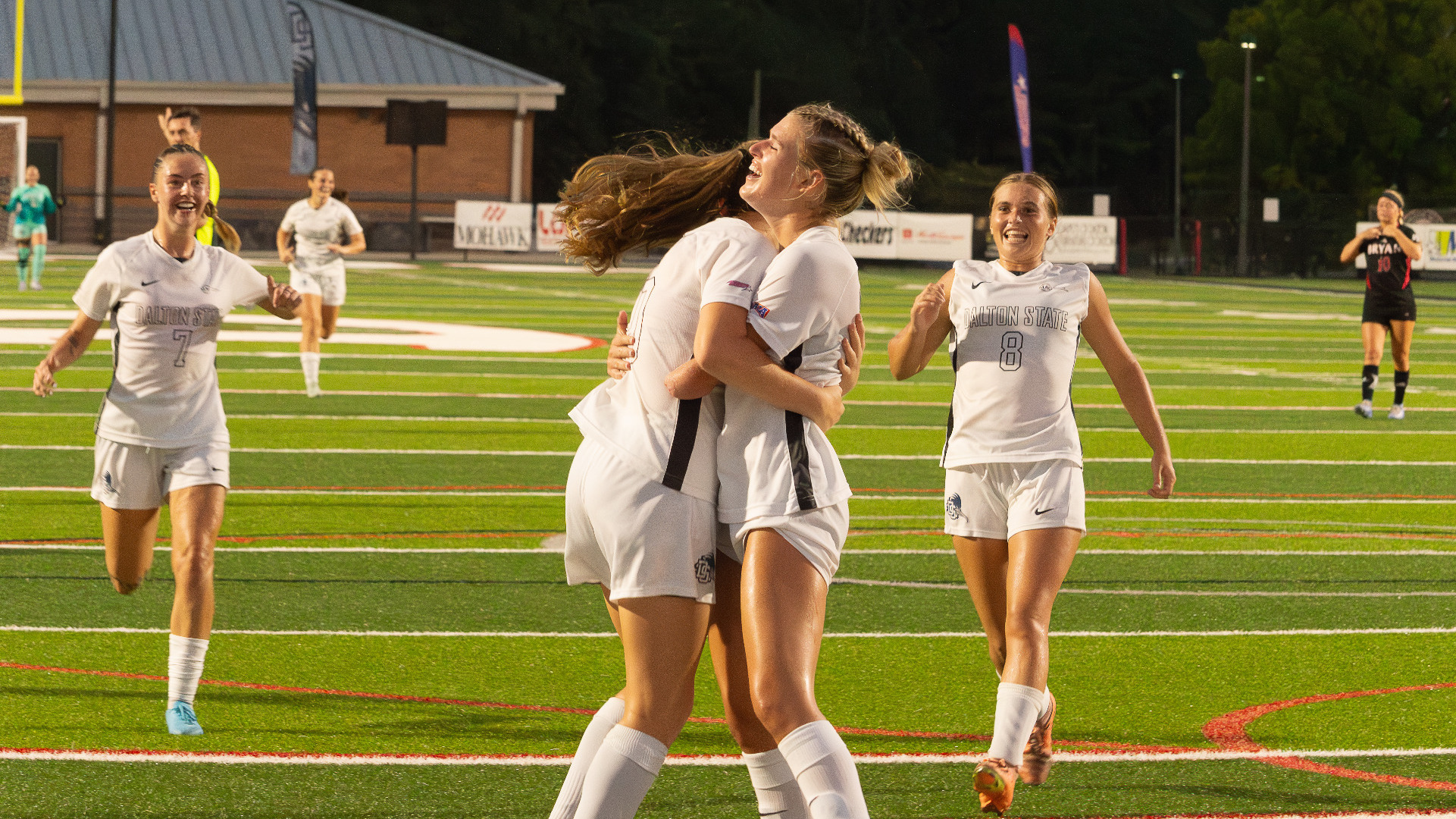 Women's Soccer-Lexi Lyon