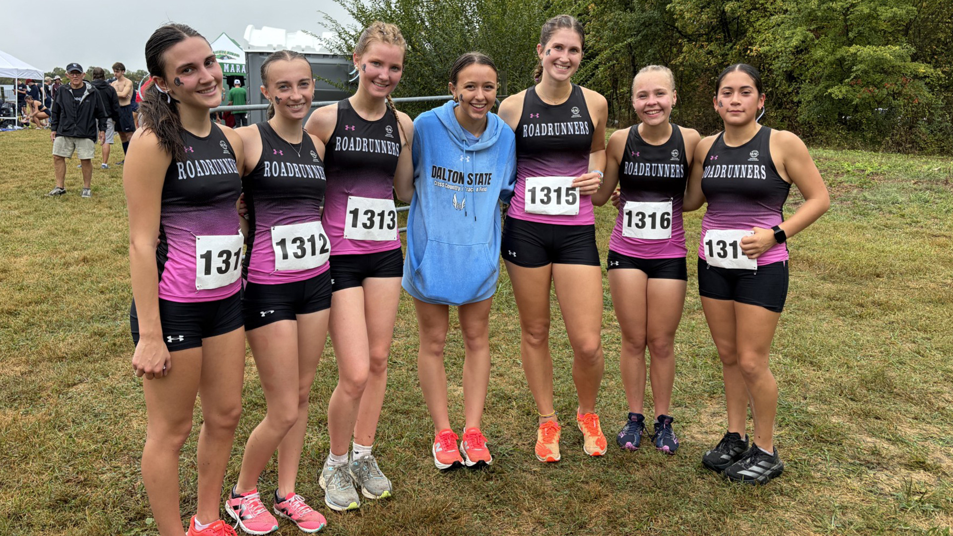 Women's XC/T&F-Mountain Goat Open Team Pic