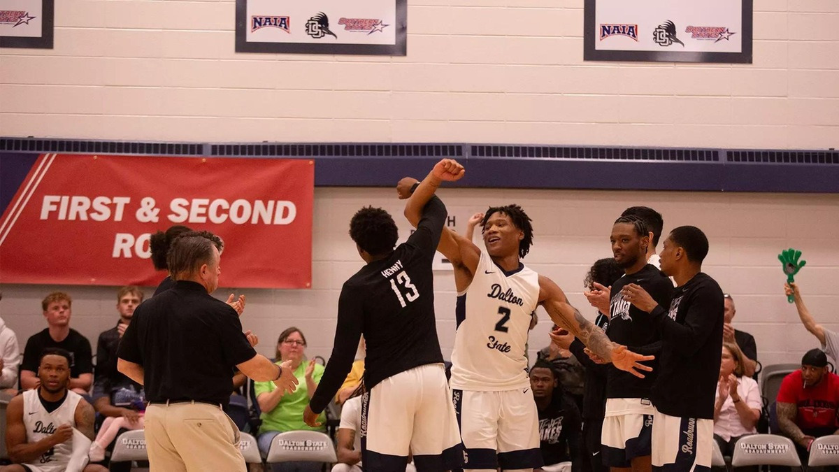 Men's Basketball-Omarion Smith