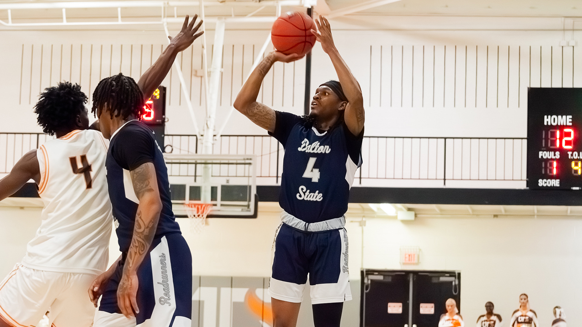 Men's Basketball-Qualen Pettus