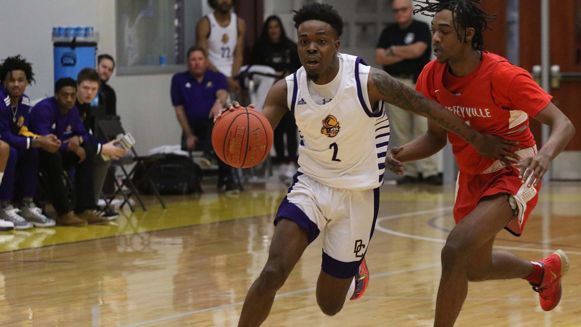 Men's Basketball Wins Thriller in Overtime Versus Coffeyville Dodge