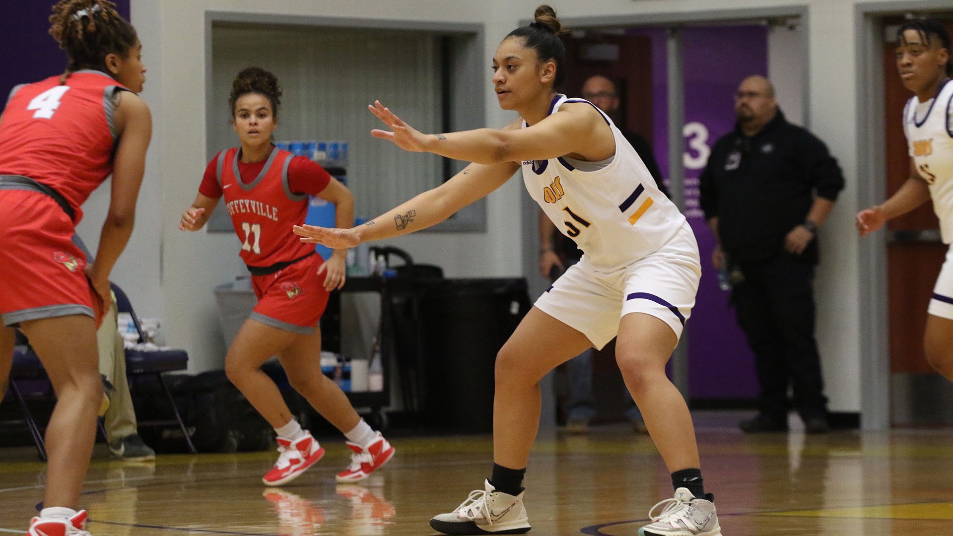 Women's Basketball Stymies Coffeyville To Gain KJCCC Win Dodge City