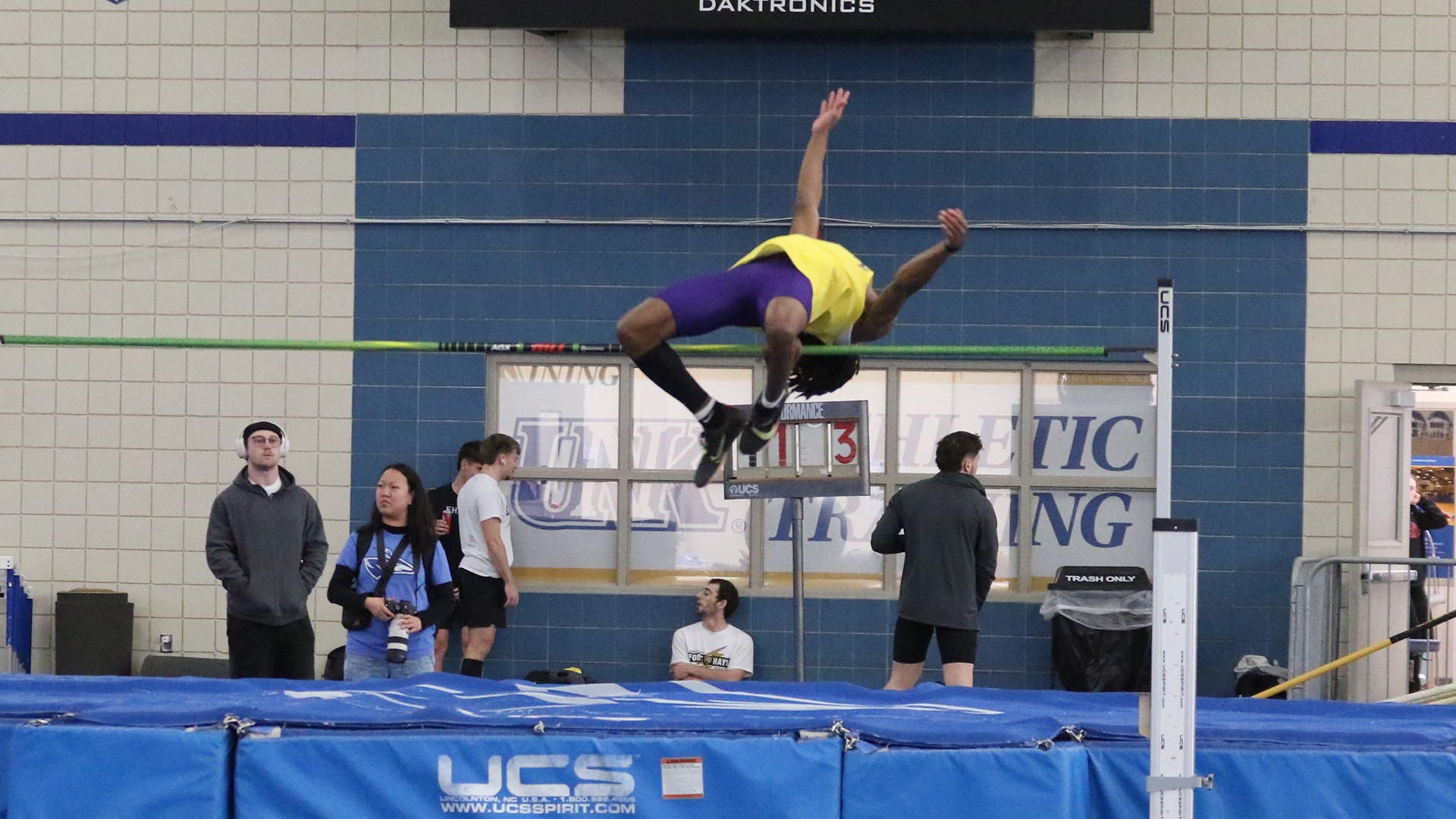 Track and field athlete, Deven Bolton posted a leap of 2.08 meters to win the high jump at the Alex Francis Classic. 