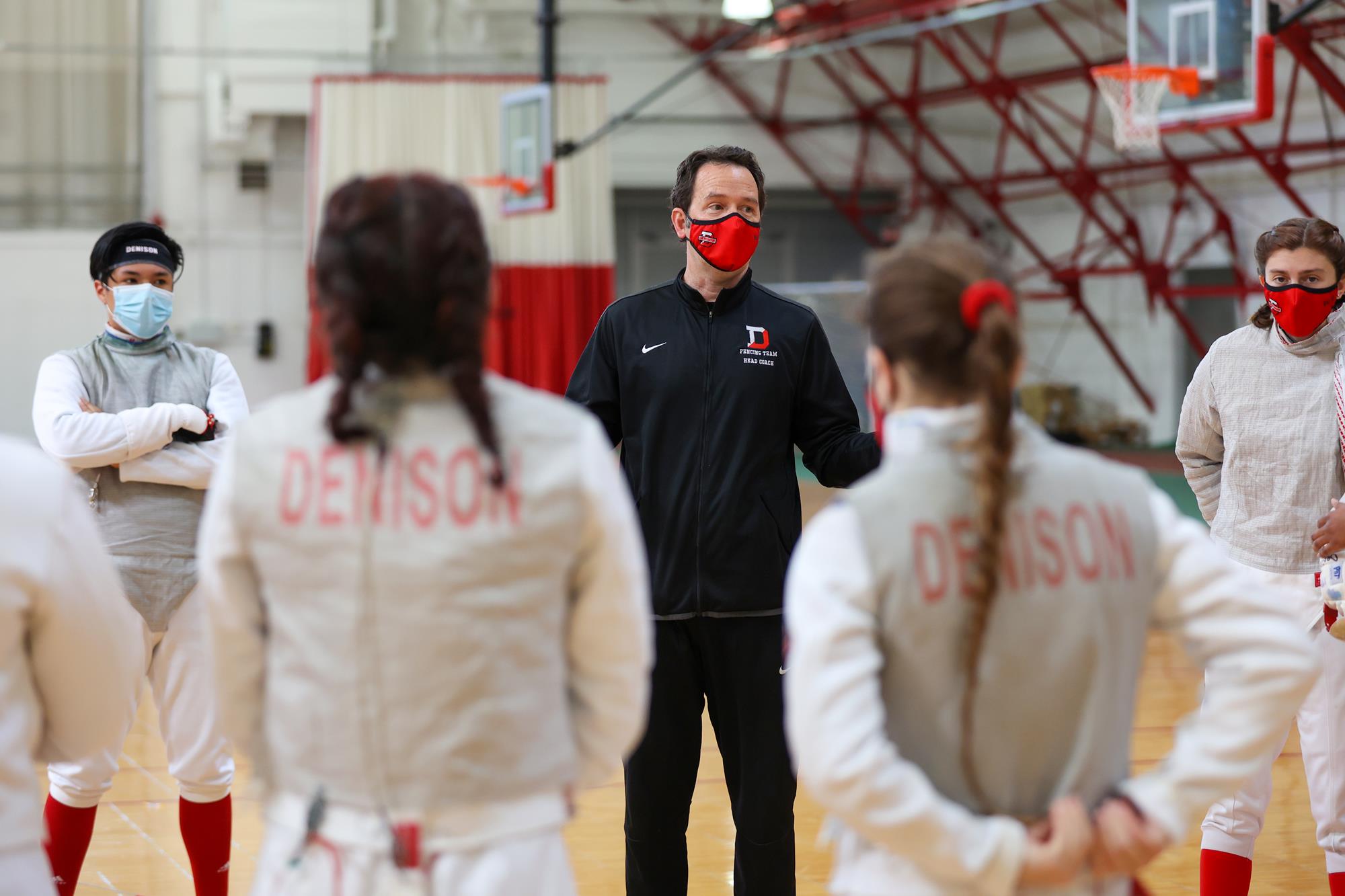 Denison women’s fencing set to begin third varsity season this weekend