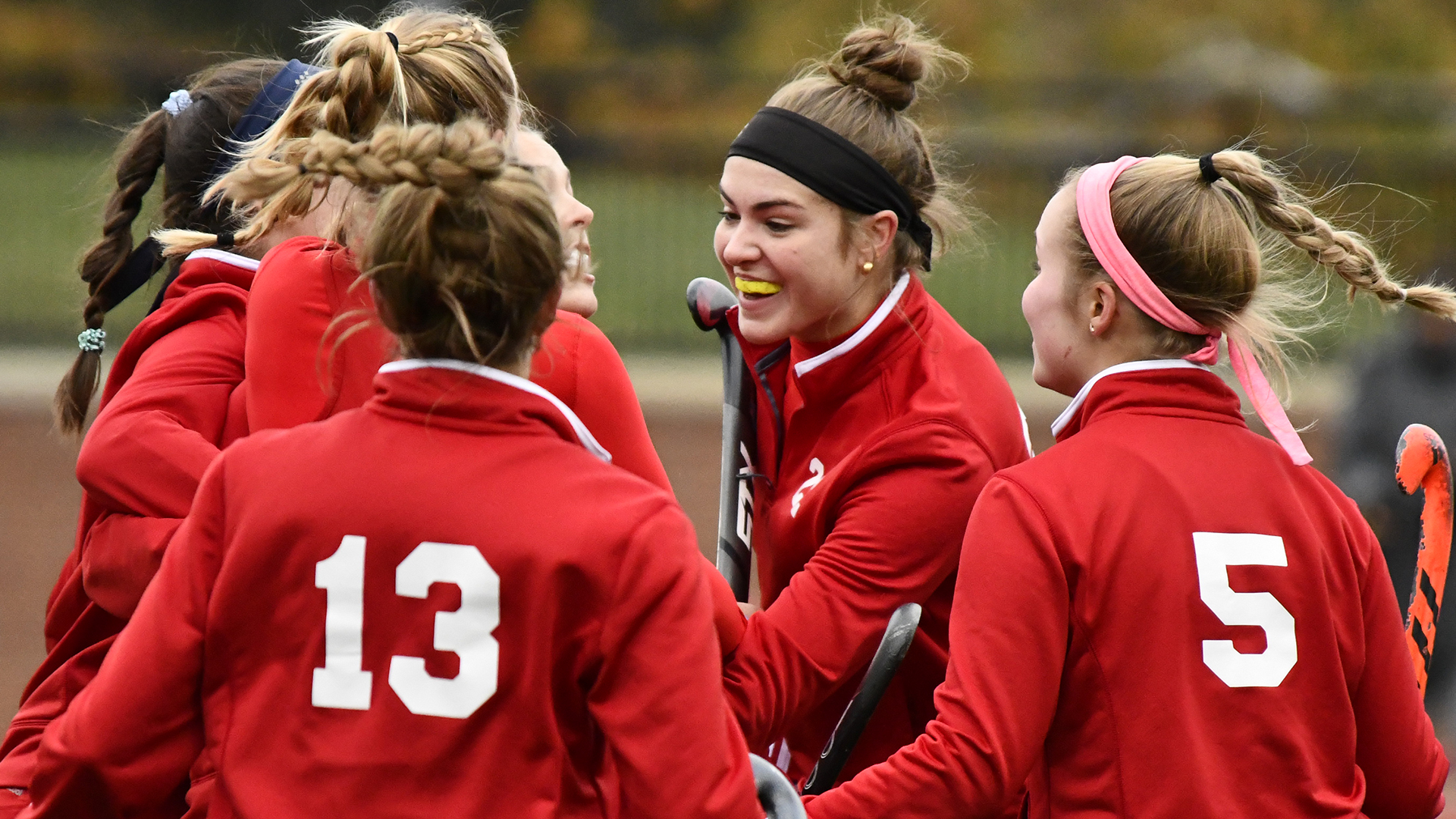 Field Hockey Lands 16 on the National Academic Squad Denison University