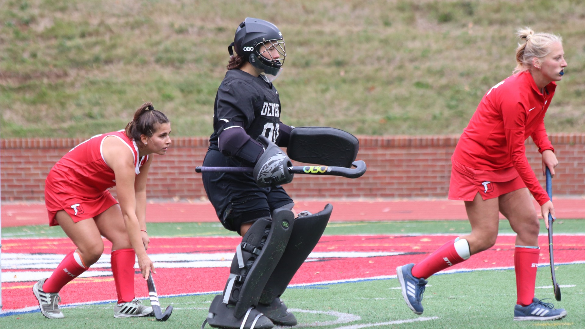 Field hockey falls to No. 6 CNU Denison University
