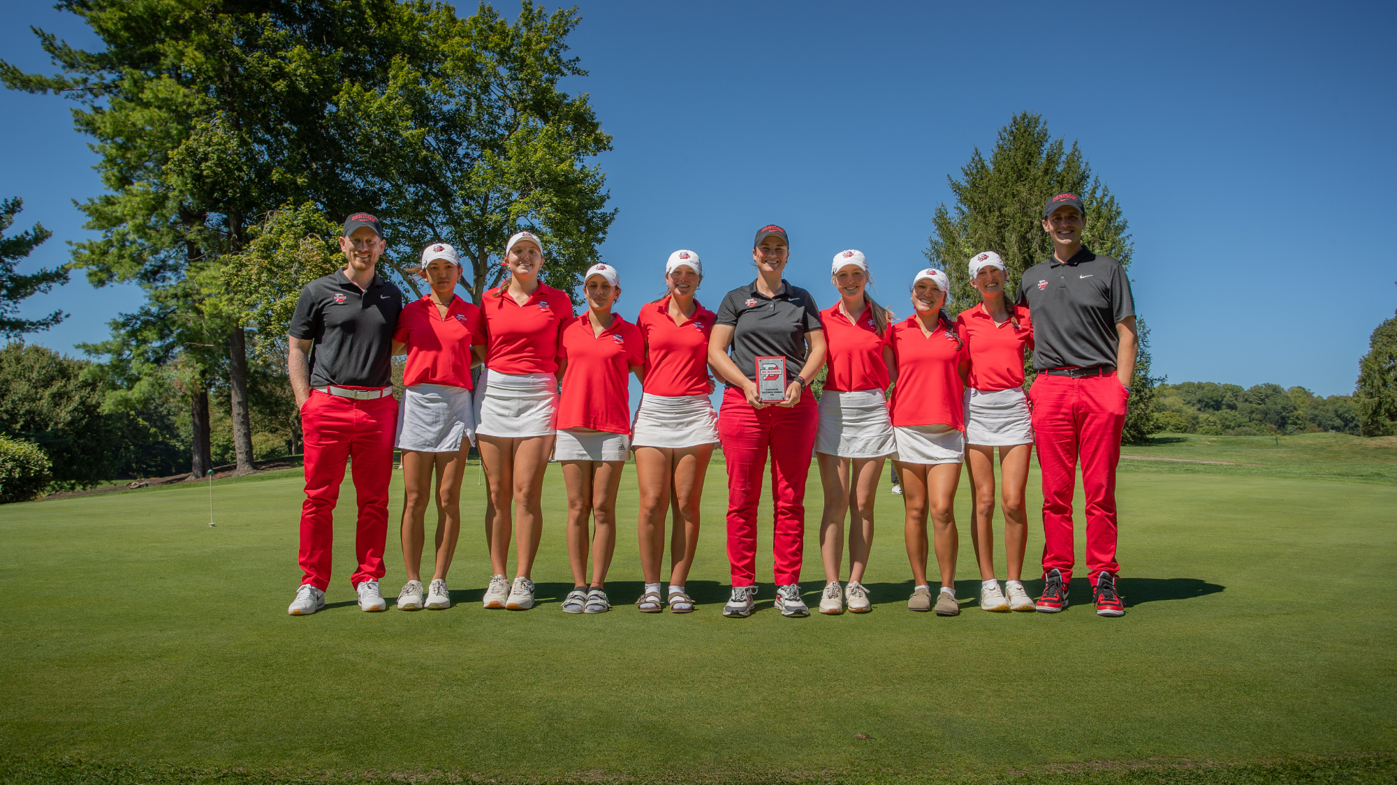 Lynn Schweizer team photo 2025