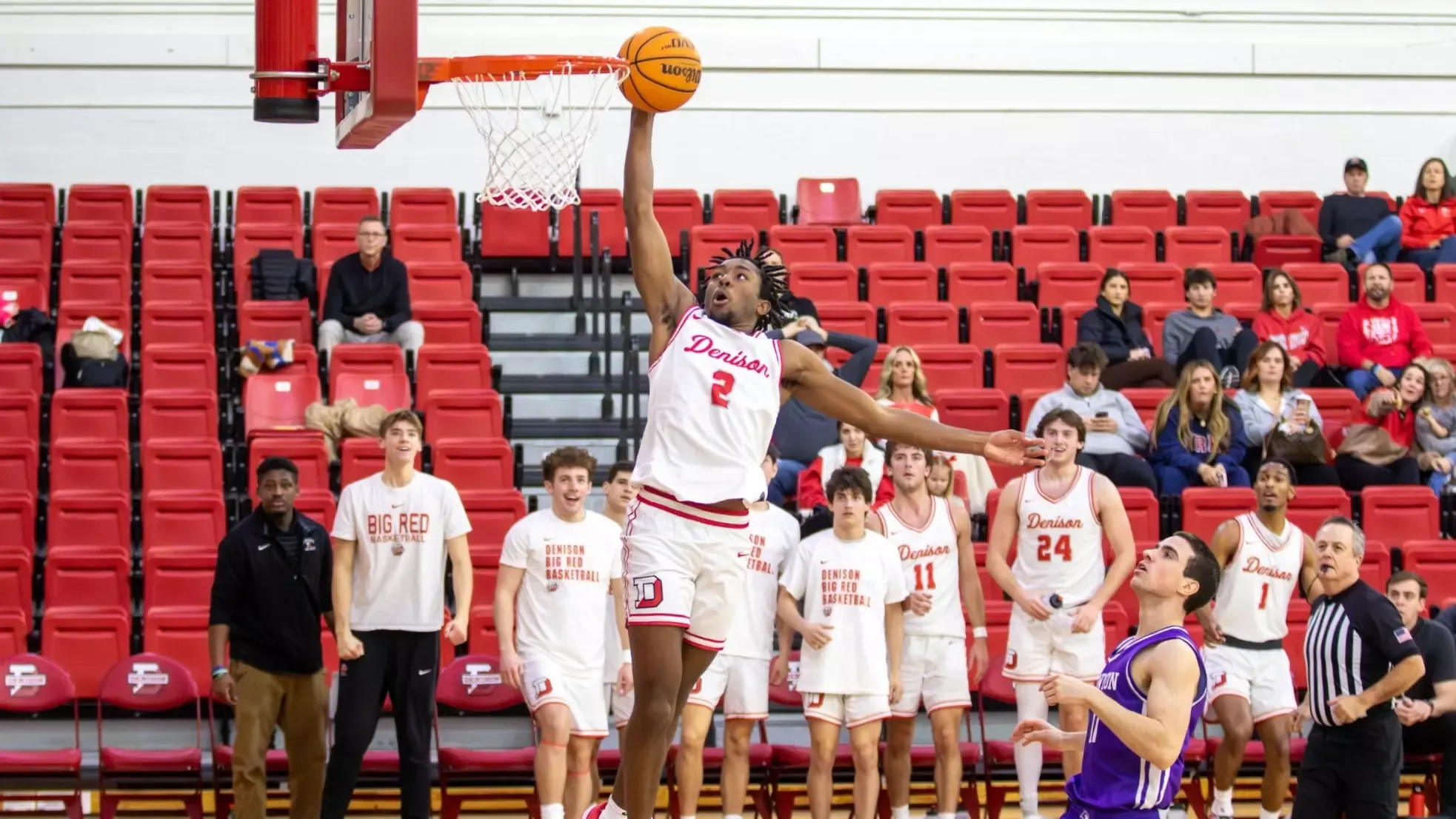 Ellis Appiah Dunk over Kenyon