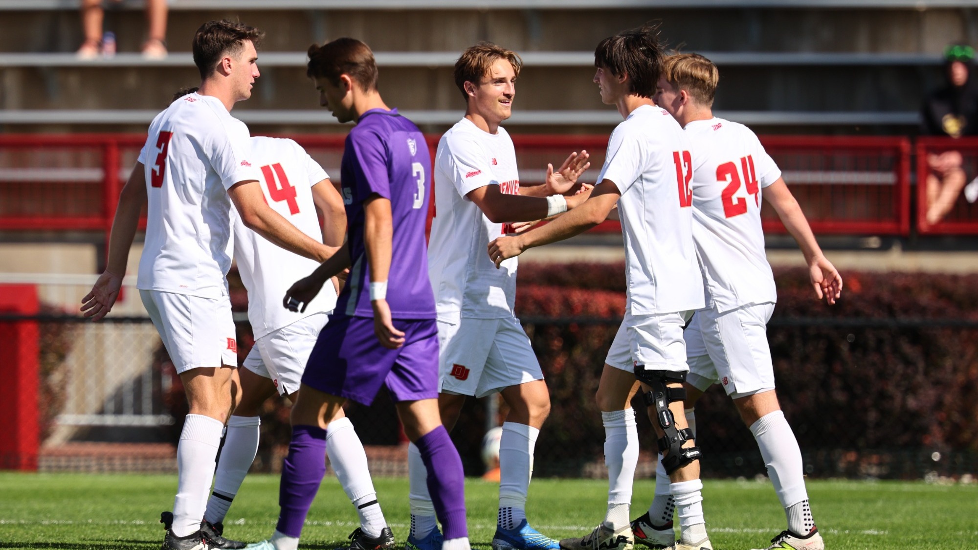 Wright Named to Top Drawer Soccer National Team of the Week