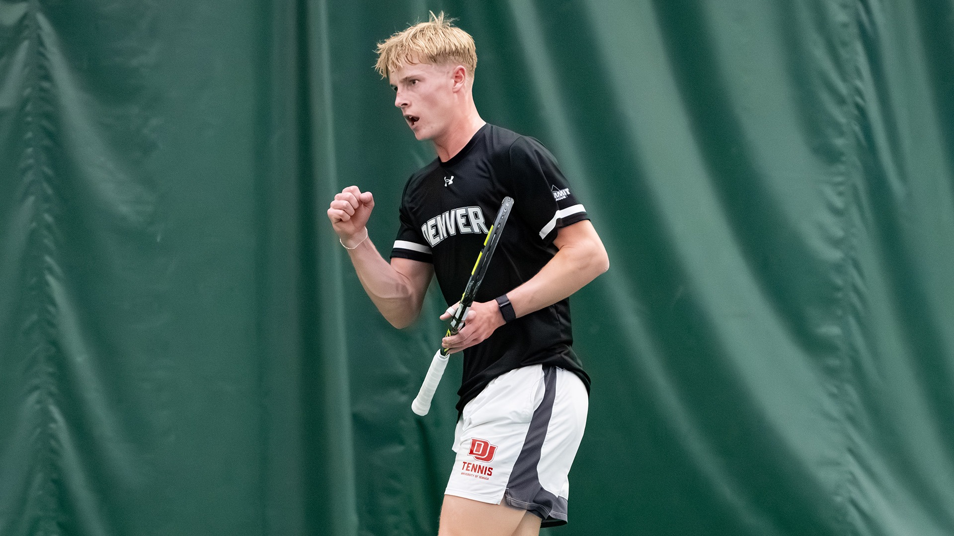 Theo Coats - November 2, 2025