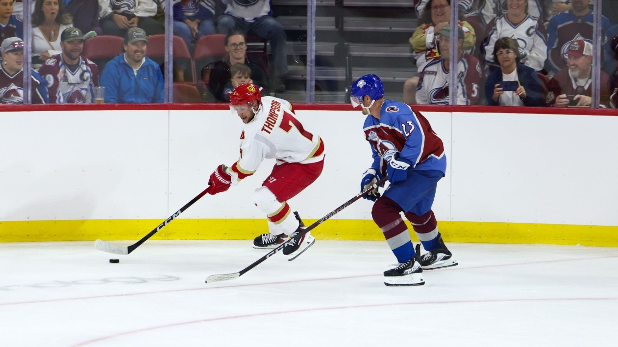 Aidan Thompson Milan Hejduk Avalanche Alumni Game 2025 August 24