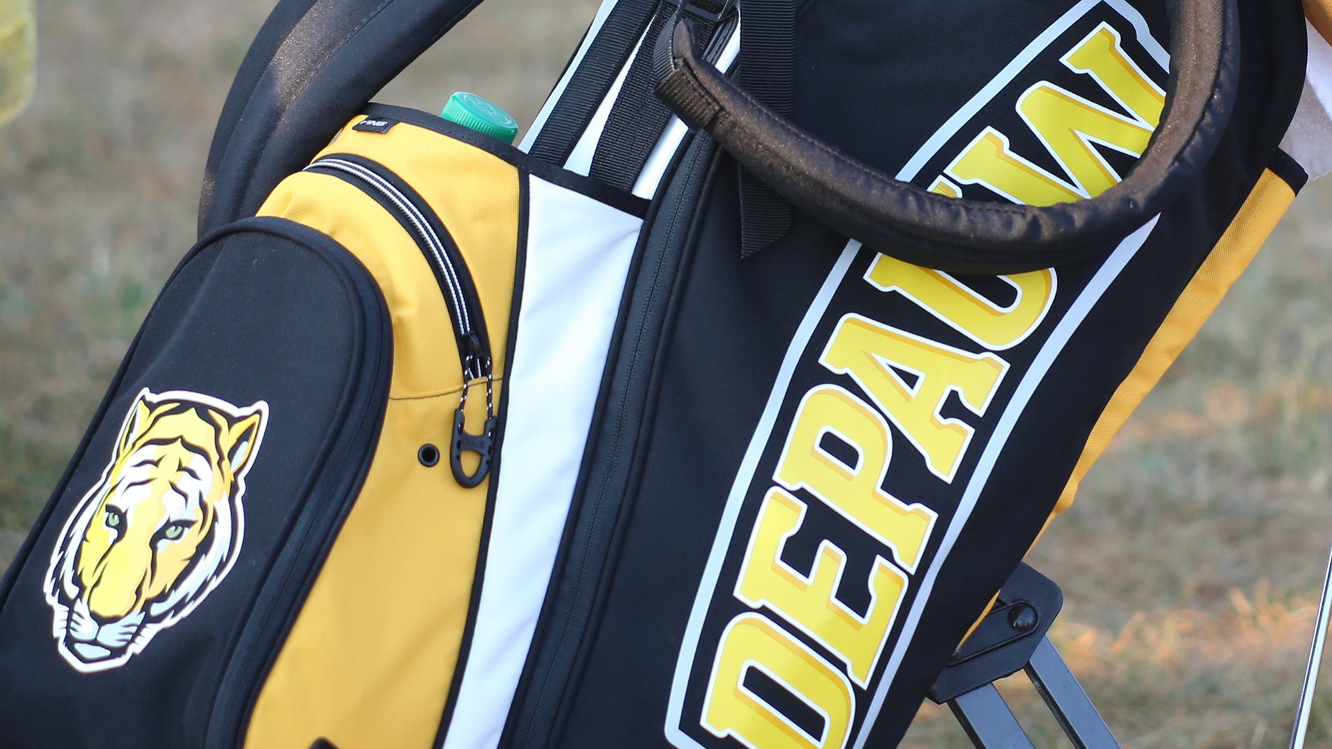 DePauw Golf Bag