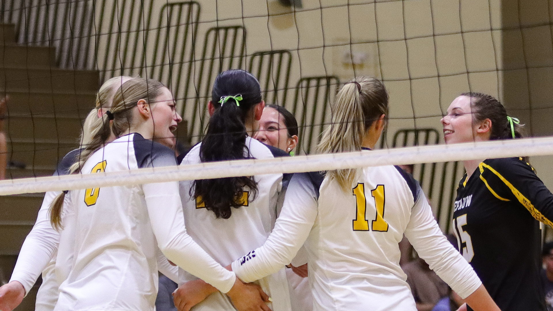 DePauw Volleyball Huddle