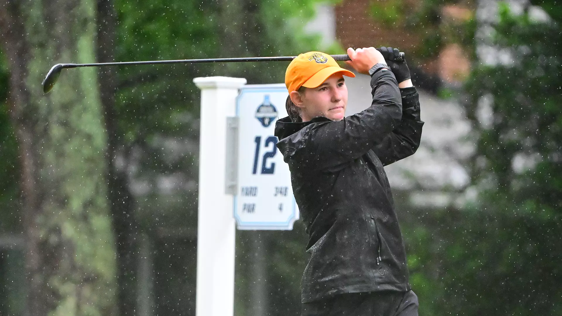 Becky Williams in opening round of NCAA Championships