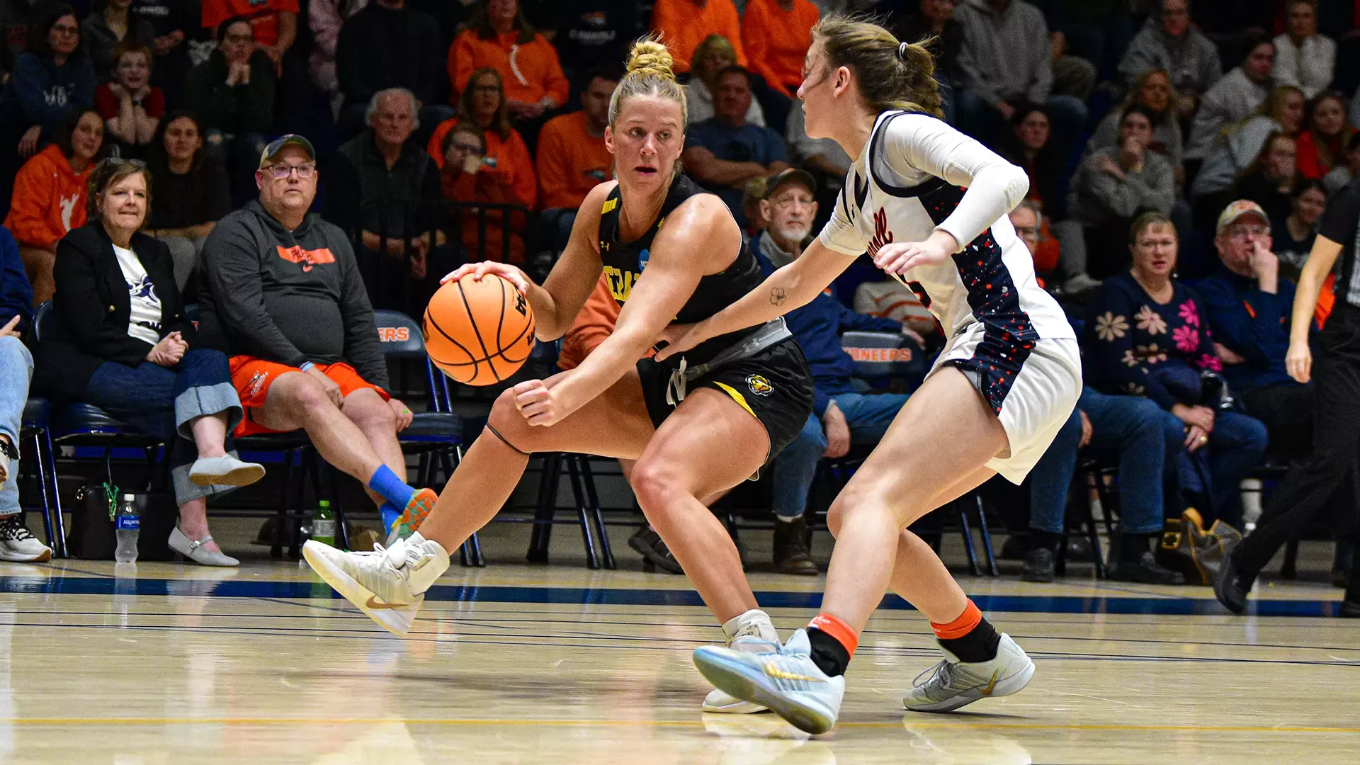 Riley Mont in NCAA Division III First-Round Game