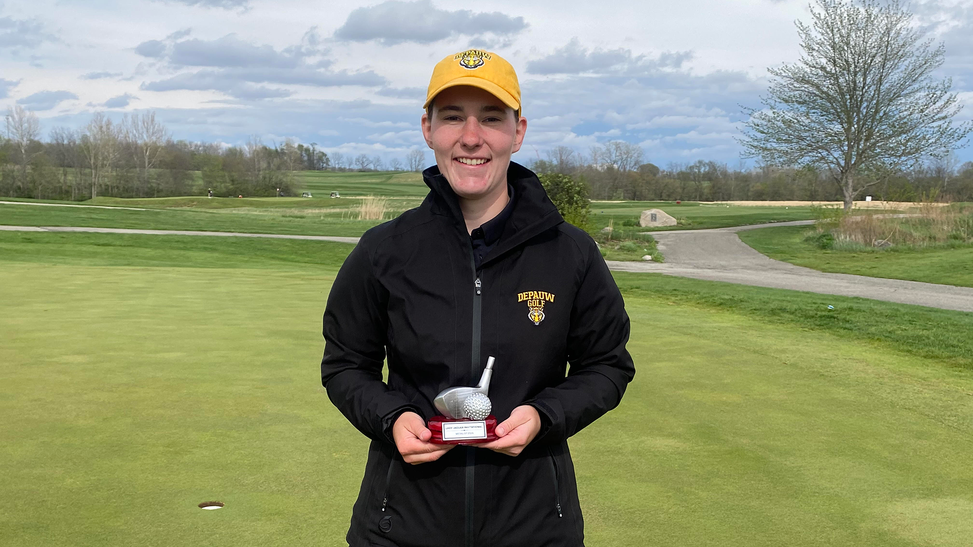 Becky Williams after winning the Lady Jaguar Invite