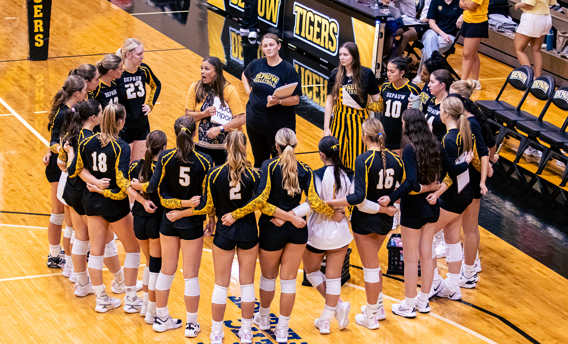 DePauw huddle