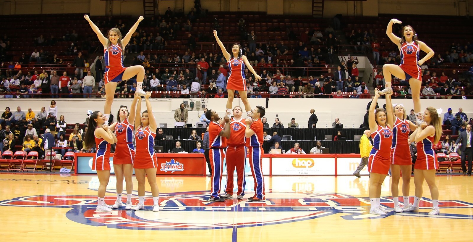 Cheer, Cheerleading 2014-15