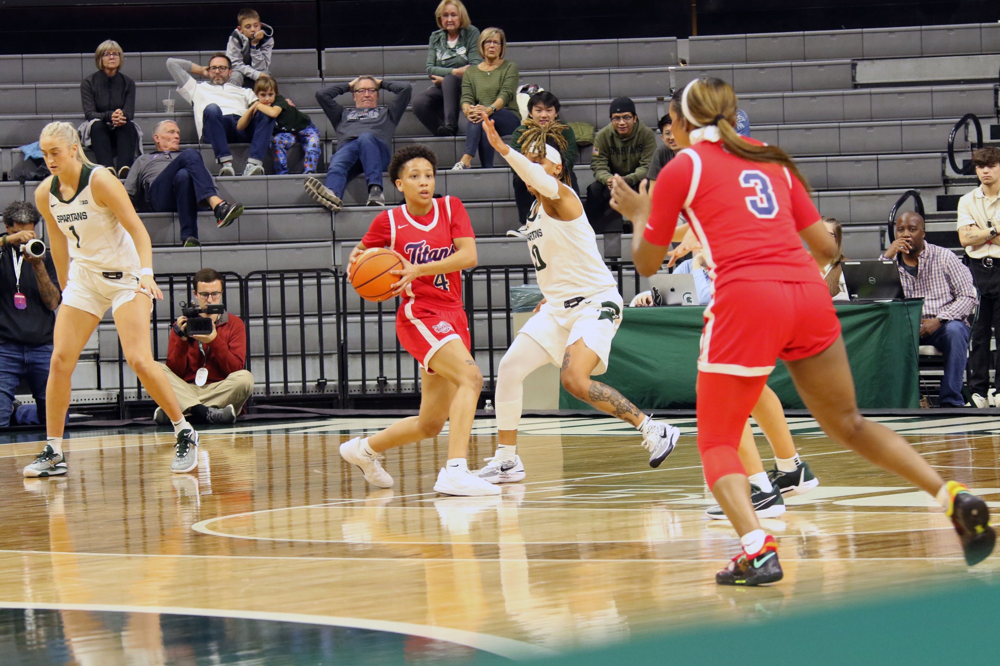 Detroit Mercy Falls at Michigan State University of Detroit Mercy Athletics