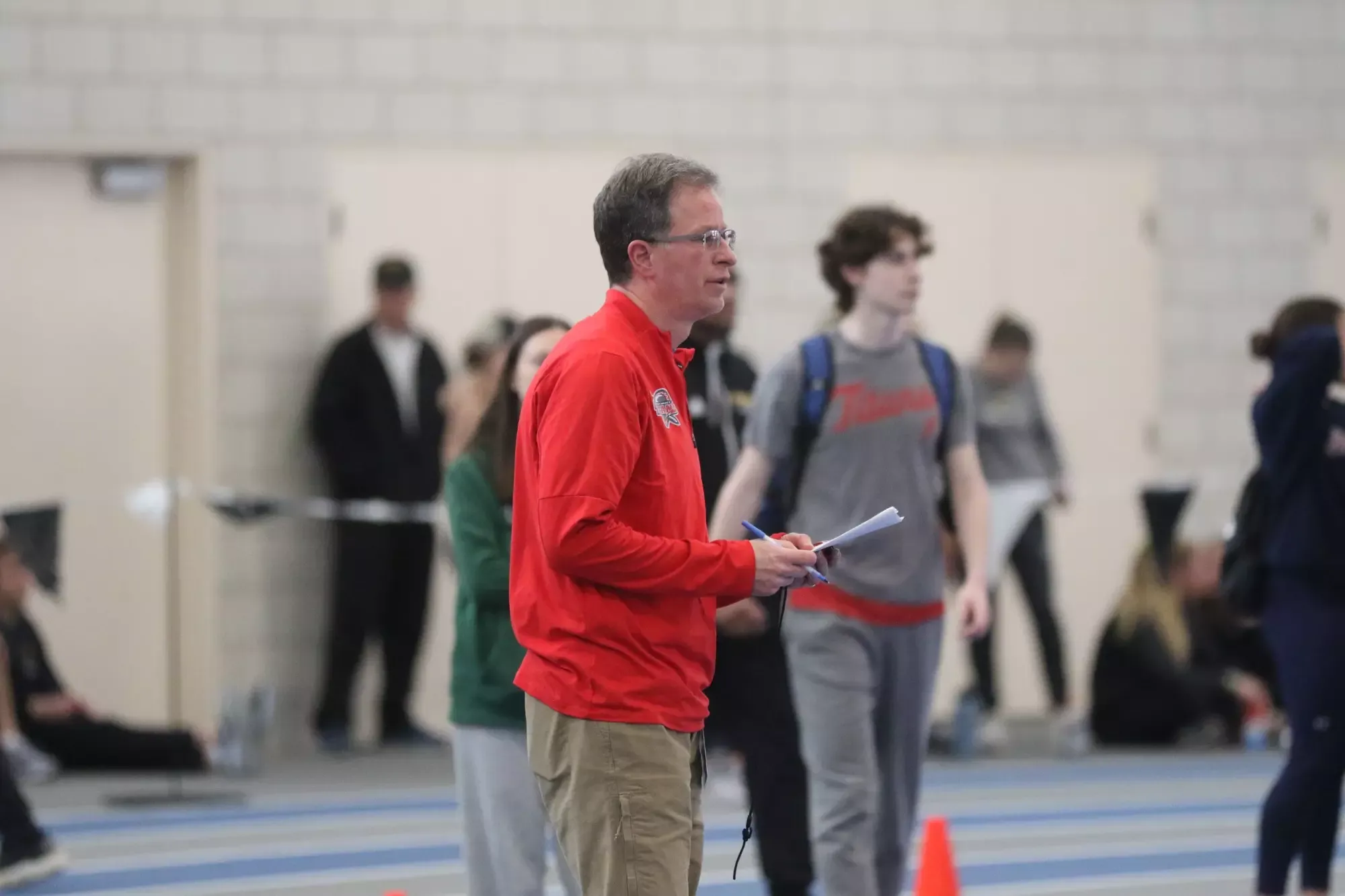 Head coach Guy Murray