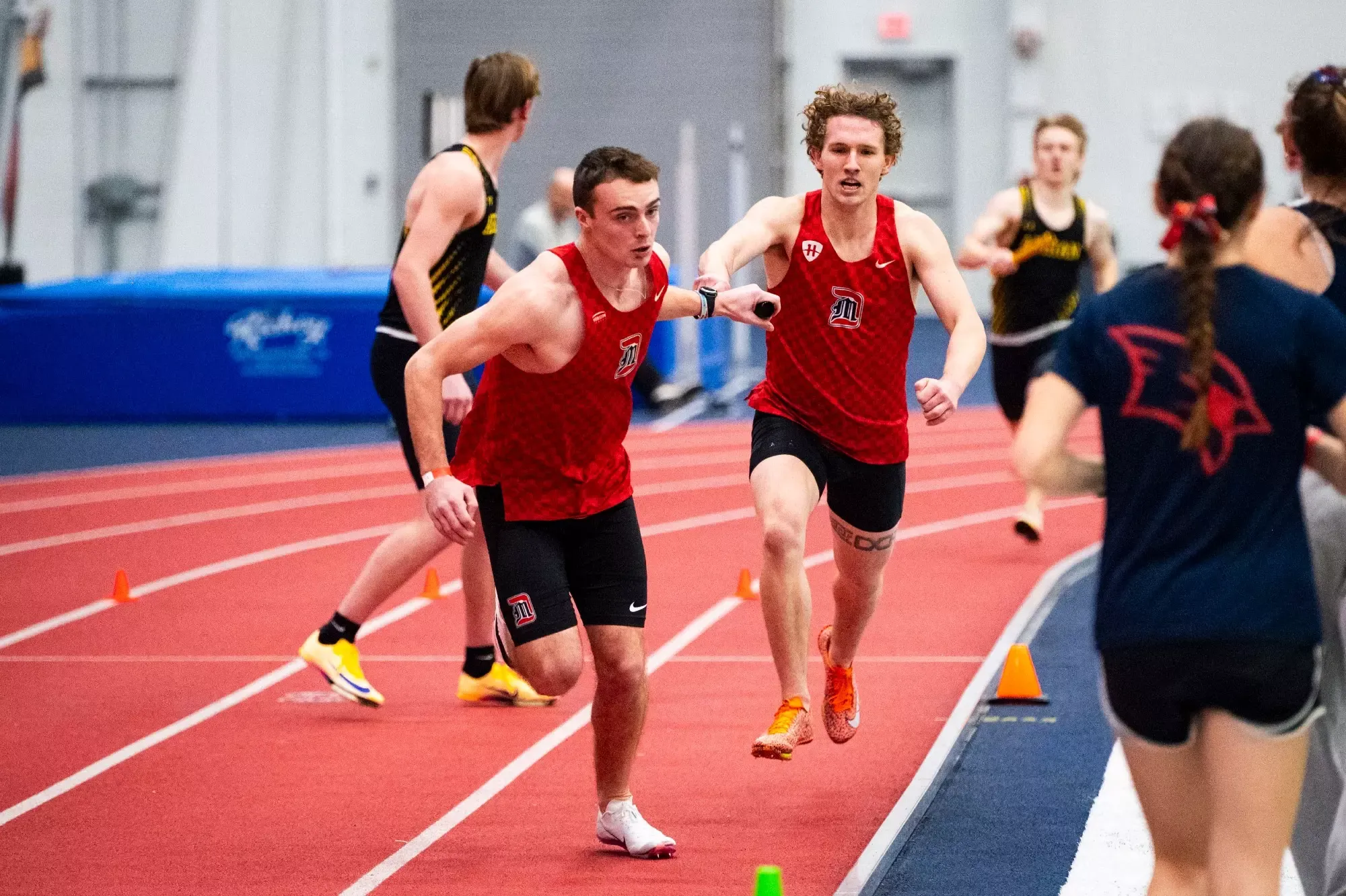 Joshua Neary in the 4x400