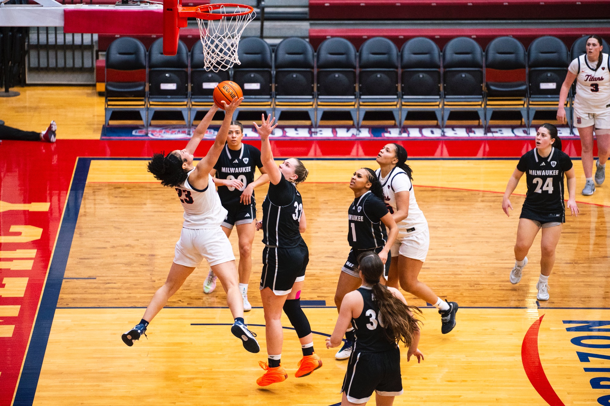 Jasmine Edwards, graduate forward/center, lays the ball up.