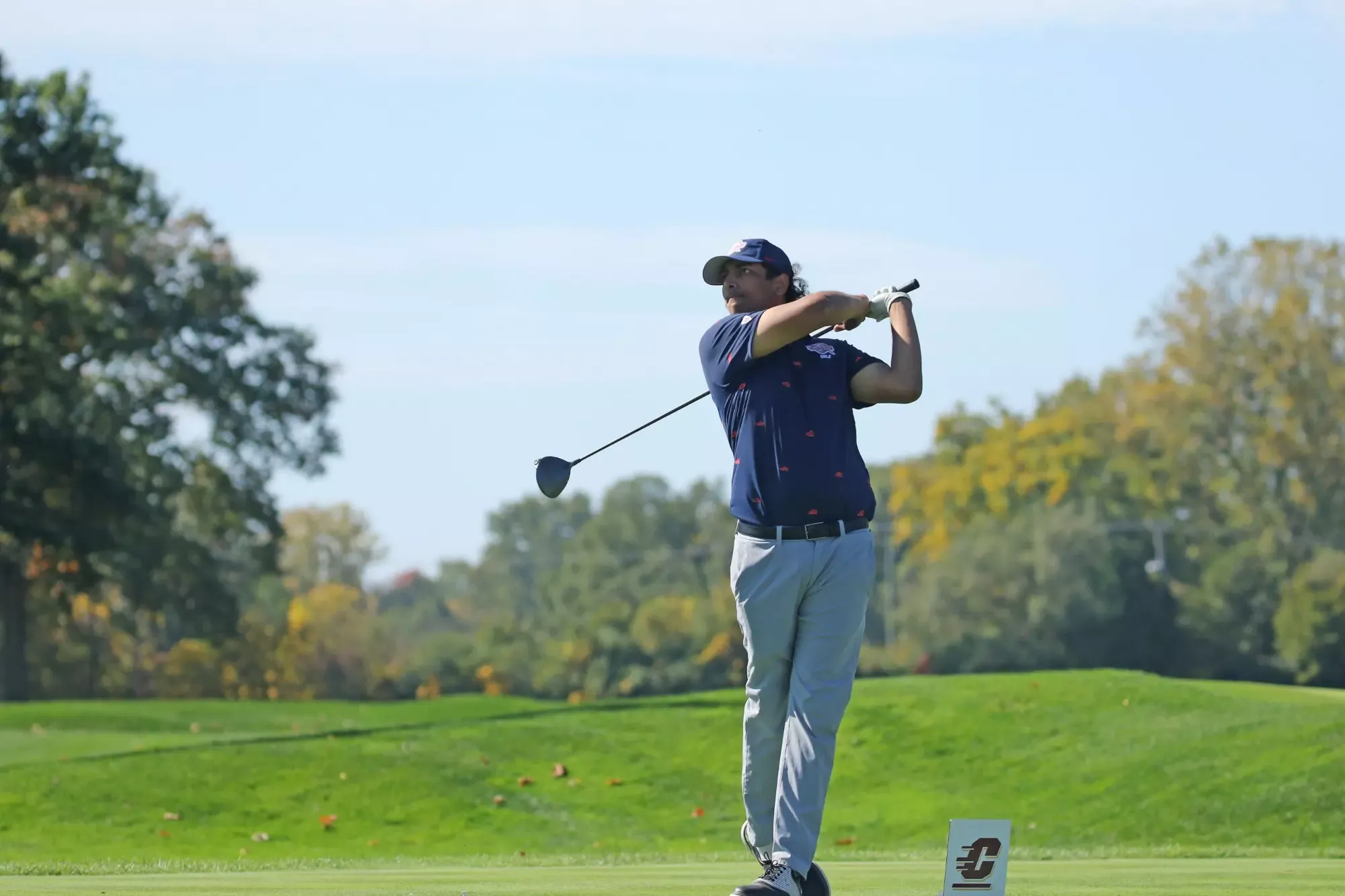 Harshan Juttu tees off