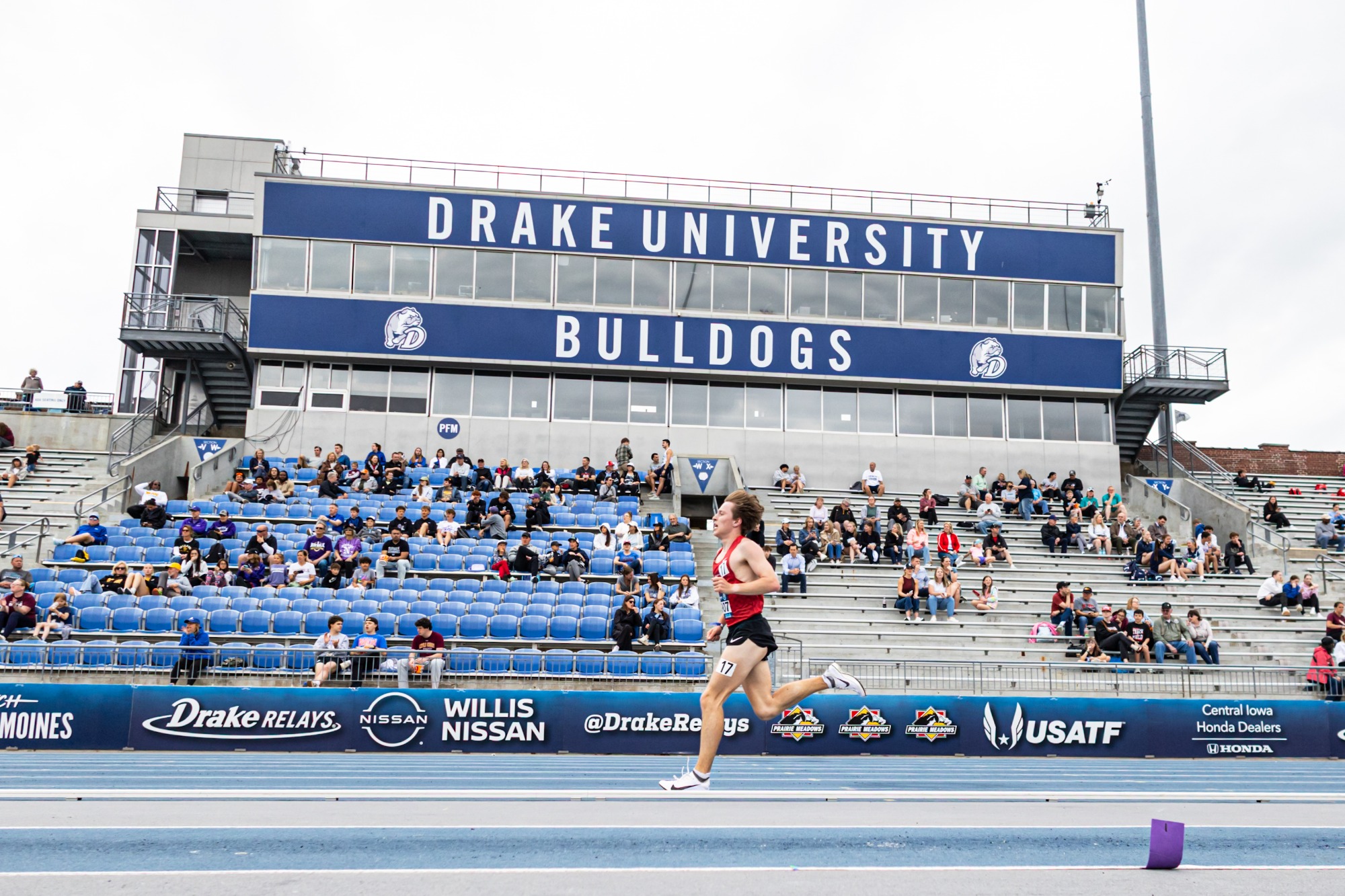 Colin Murray in the 5,000 meters 
