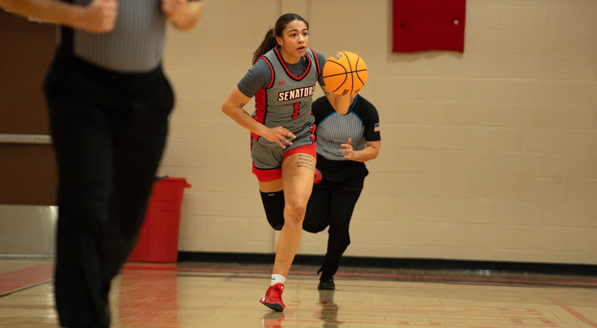 LaChazity Shaver dribbles up court