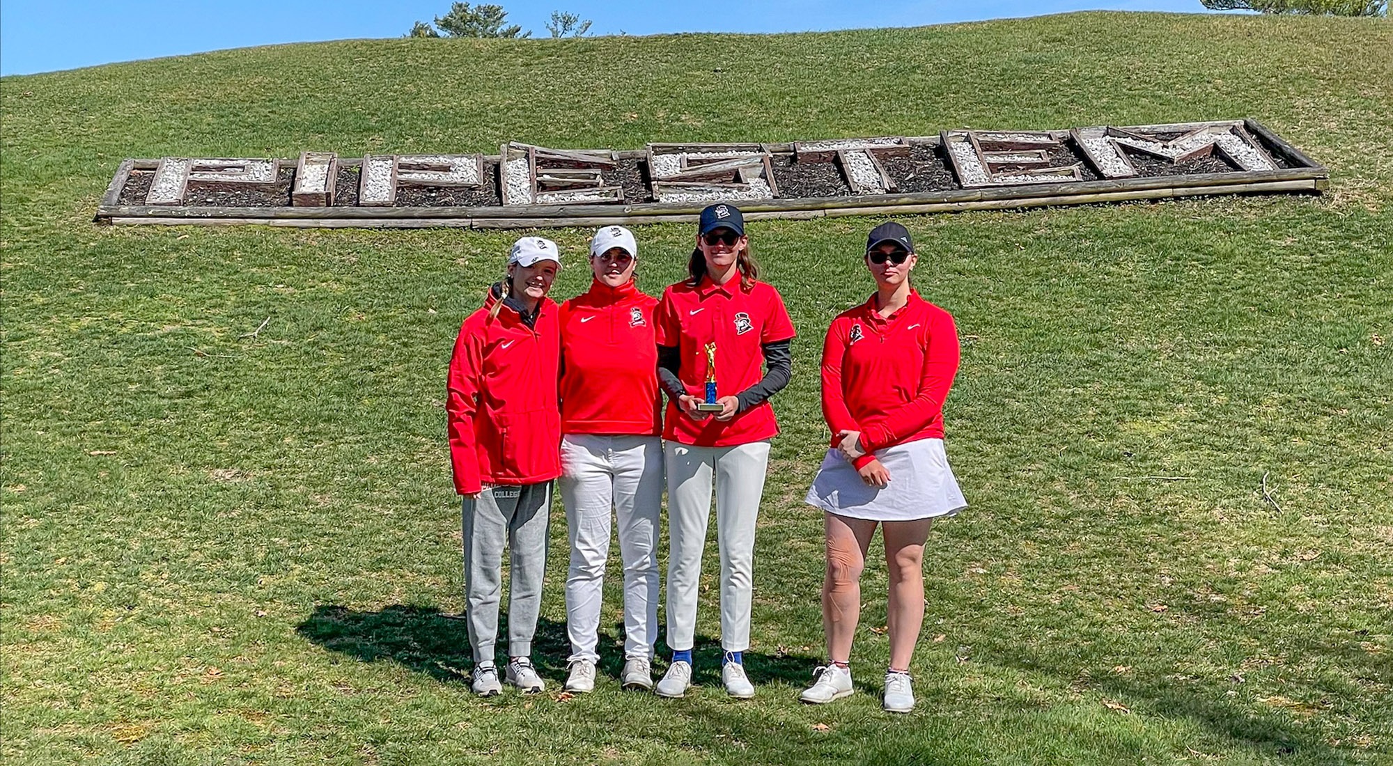 Women's golf team at the 2025 Pipestem Invitational