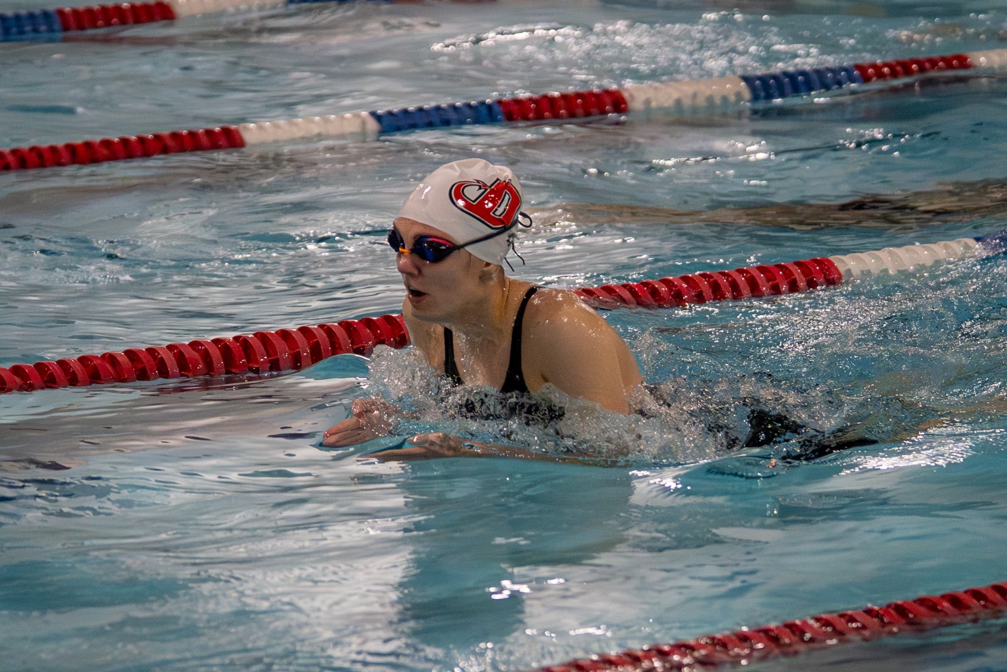 Women's Swimmer Alina Shipley competes