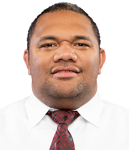 2019 FB - Coach Loni Fangupo