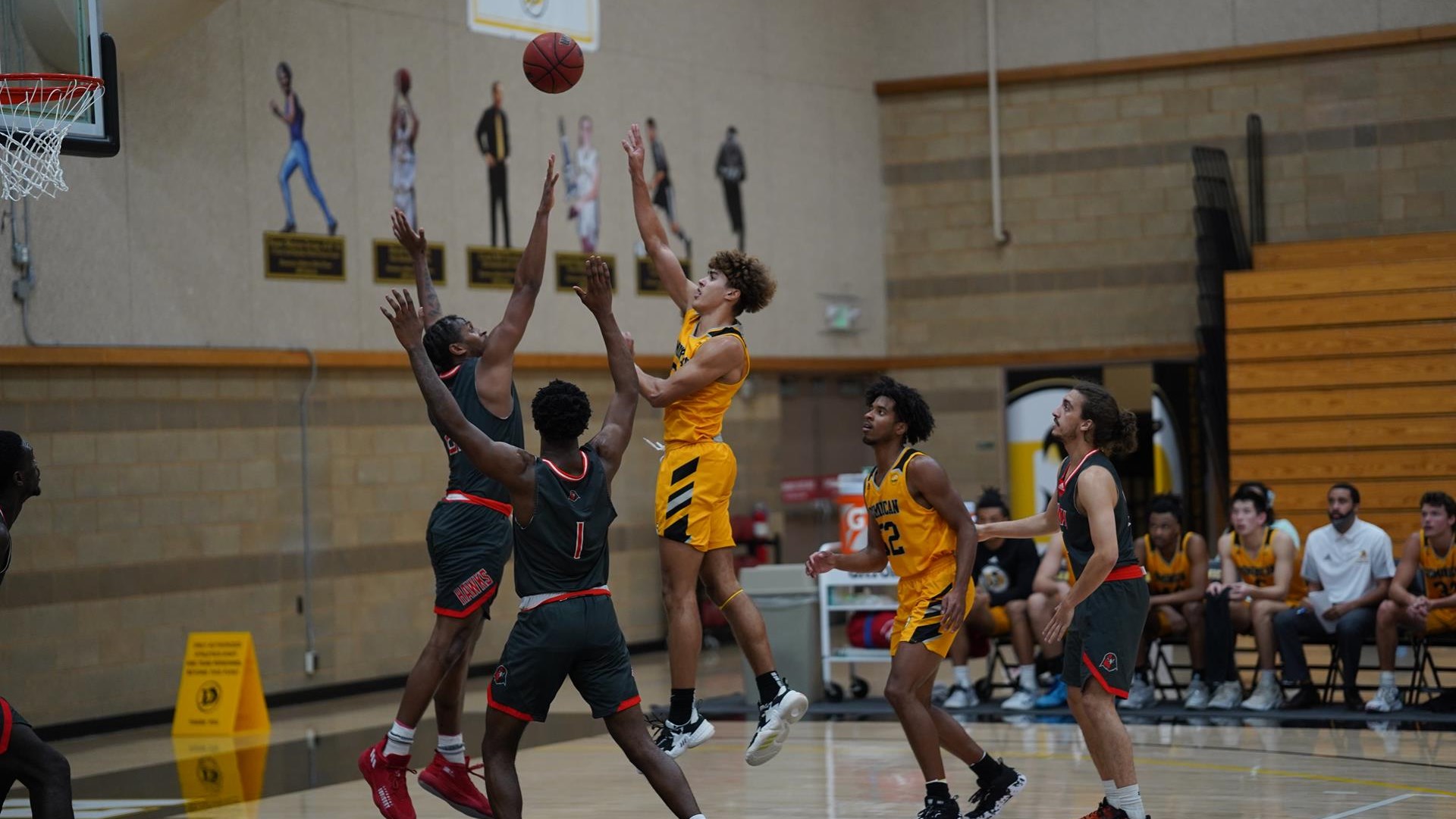 Dominican drops seasons' first meeting with Holy Names - Dominican