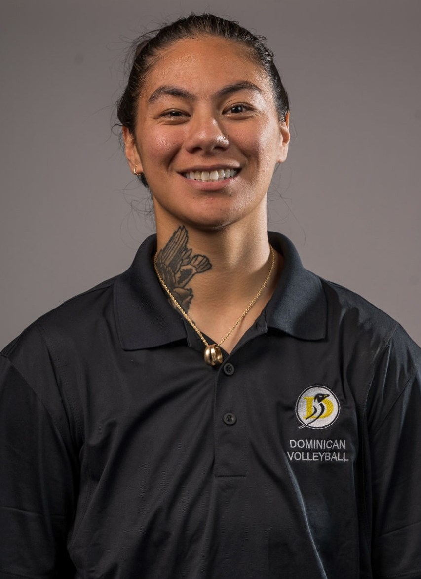 Tessa headshot