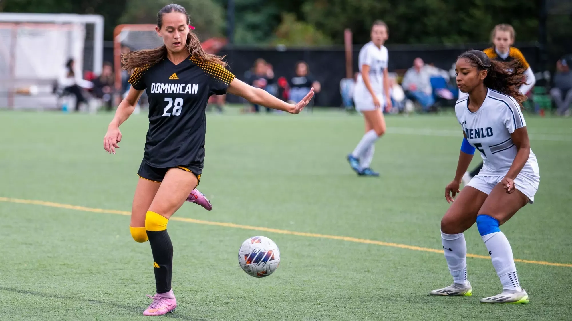 Ashlynn Hill separates from a Menlo defender