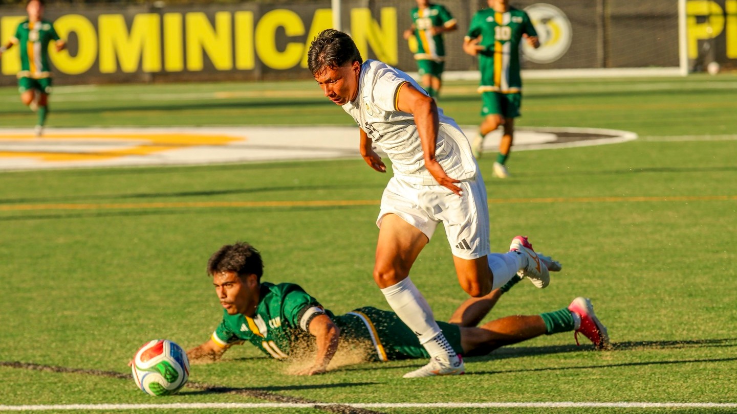Sebastian Jaral leaves a defender on the ground as he drives towards a goal against CUI